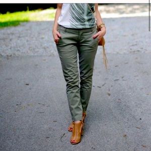 Jcrew stretch green chinos SZ 00